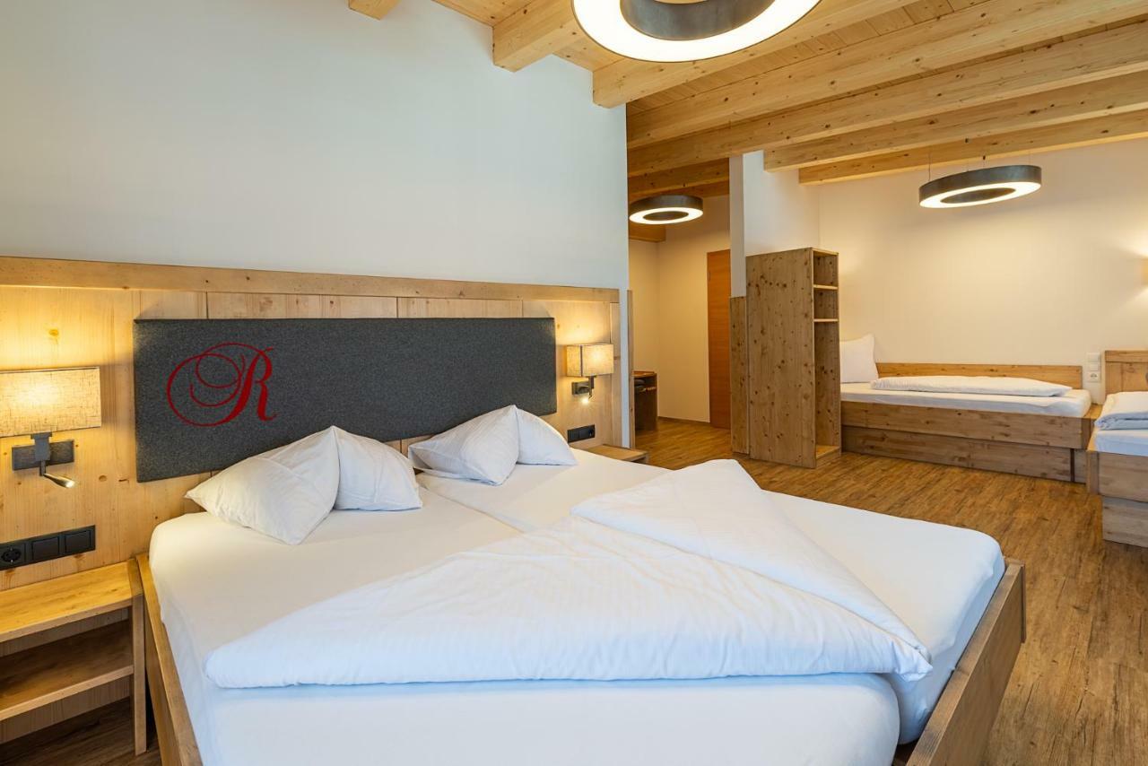 Hotel Garni Romantik Fügen Extérieur photo