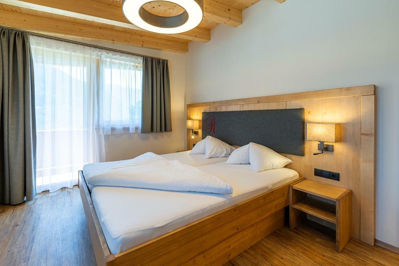 Hotel Garni Romantik Fügen Extérieur photo